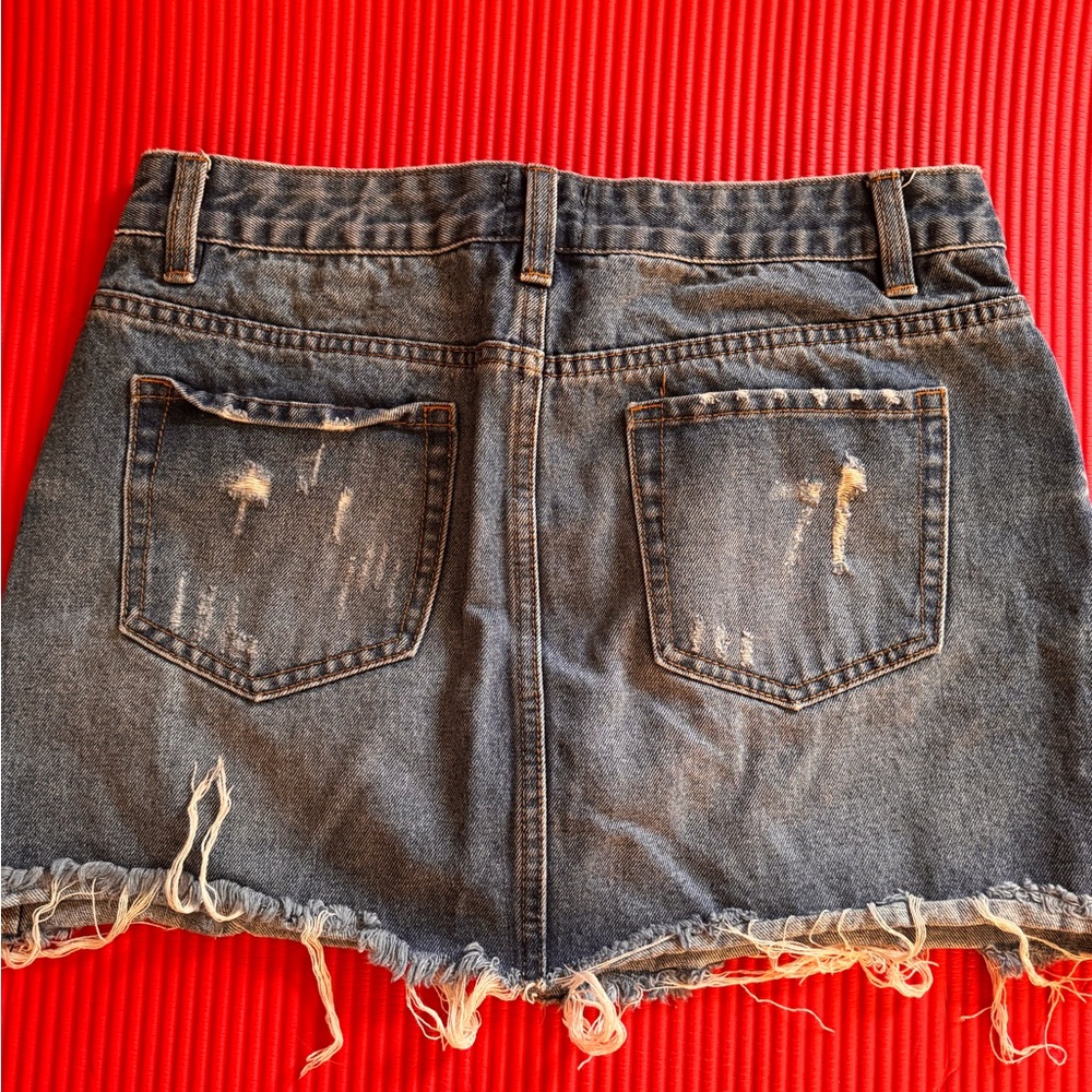 Denim Distressed Skirt - Picture 4 of 7